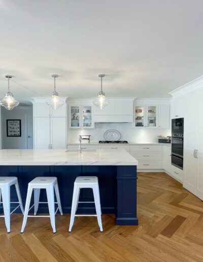 Matt polyurethane kitchen cabinets Moss Vale with spray finish